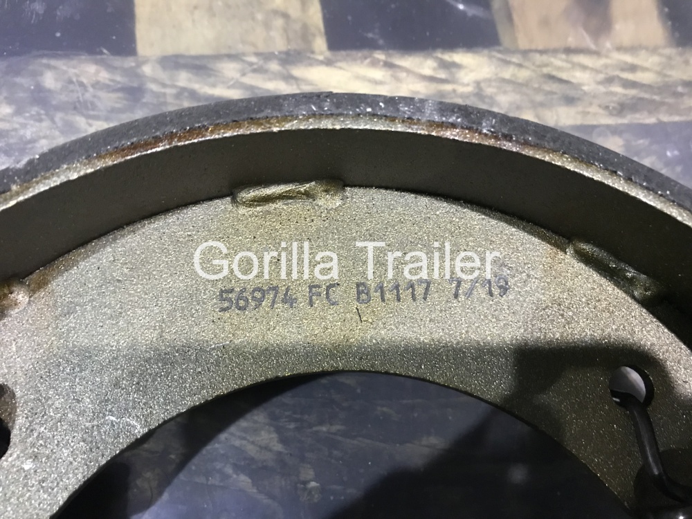 Комплект тормозных колодок 250X60 прицеп и трактор B1117 316A116C для грузовика или прицепа по низкой цене в Москве. Можете купить недорого комплект тормозных колодок 250x60 прицеп и трактор b1117 316a116c в наличии!Всего 5 500 р.